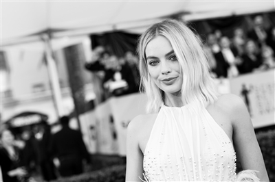 Margot Robbie Poster 3039883