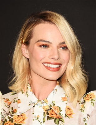Margot Robbie Poster 3039905