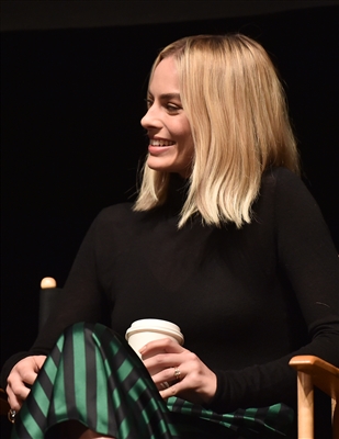 Margot Robbie Poster 3039957