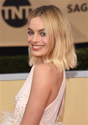 Margot Robbie Poster 3039982