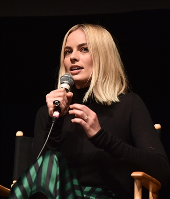 Margot Robbie Poster 3039989