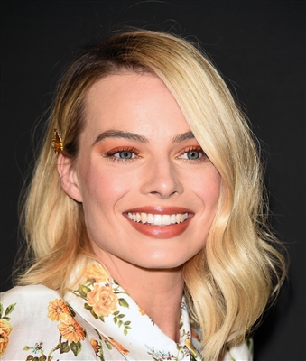 Margot Robbie Poster 3040052