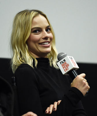 Margot Robbie Poster 3053482