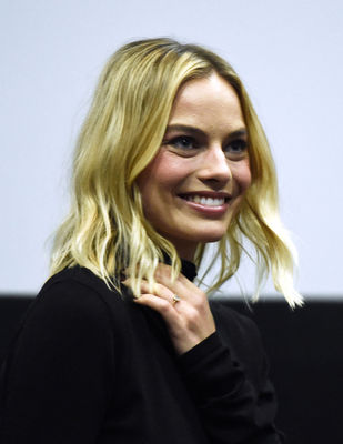 Margot Robbie Poster 3053524