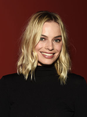 Margot Robbie Poster 3053612