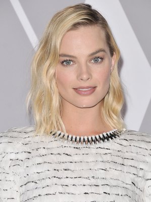 Margot Robbie Poster 3053653