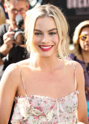 Margot Robbie Poster 3081109