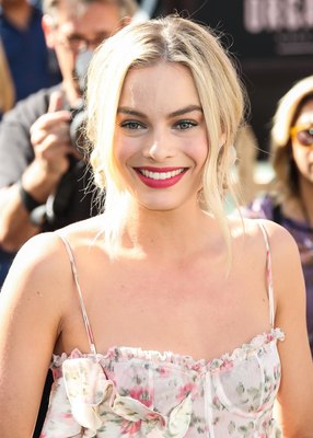 Margot Robbie Poster 3081186