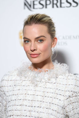 Margot Robbie Poster 3081251