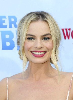 Margot Robbie Poster 3081327