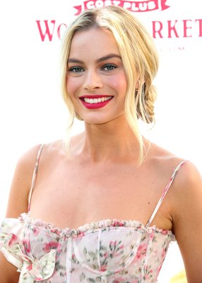 Margot Robbie Poster 3081406