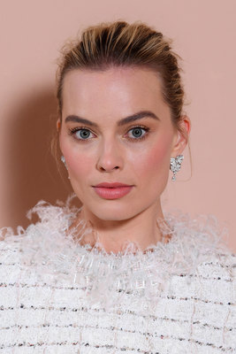 Margot Robbie Poster 3081432