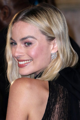 Margot Robbie Poster 3081585
