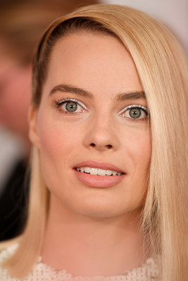 Margot Robbie Poster 3081685