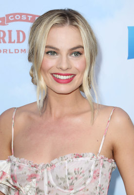 Margot Robbie Poster 3081872