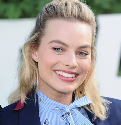 Margot Robbie Poster 3110513