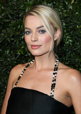Margot Robbie Poster 3131669