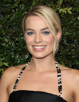 Margot Robbie Poster 3131823