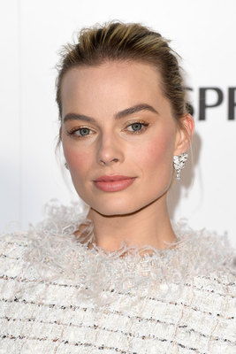 Margot Robbie Poster 3132010