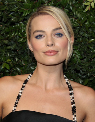 Margot Robbie Poster 3132015