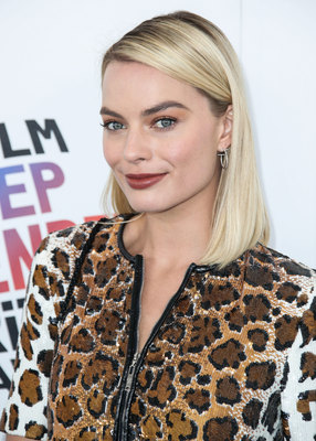 Margot Robbie Poster 3165535