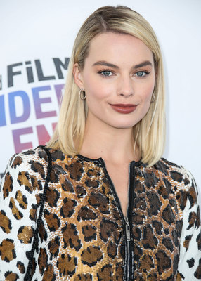 Margot Robbie Poster 3165558