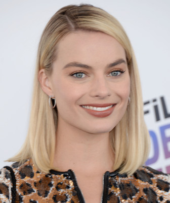 Margot Robbie Poster 3171100