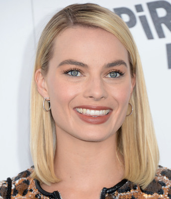 Margot Robbie Poster 3171107