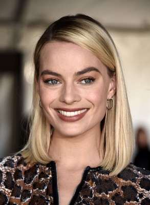Margot Robbie Poster 3185295