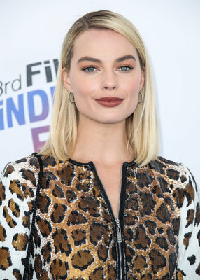 Margot Robbie Poster 3185421
