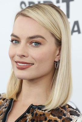 Margot Robbie Poster 3185514