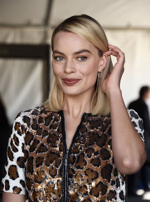 Margot Robbie Poster 3185902