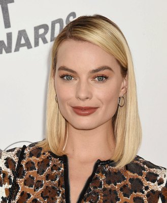 Margot Robbie Poster 3185963