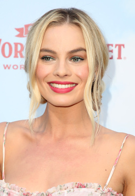Margot Robbie Poster 3206188