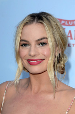 Margot Robbie Poster 3206370