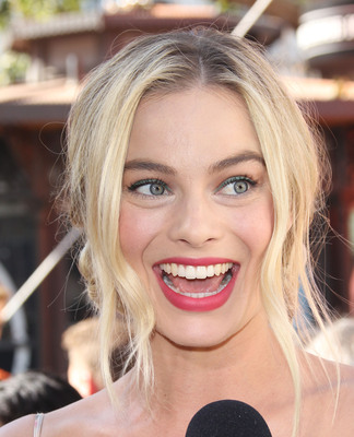 Margot Robbie Poster 3206387