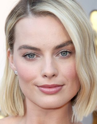 Margot Robbie Poster 3249911