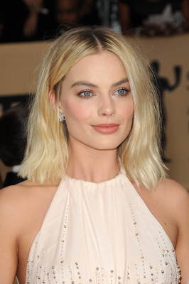 Margot Robbie Poster 3250286