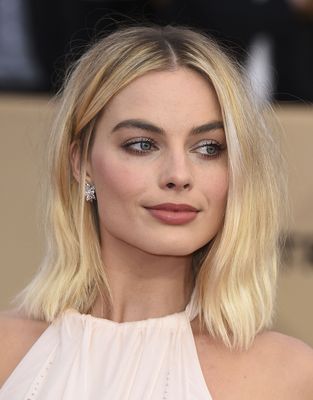 Margot Robbie Poster 3289392