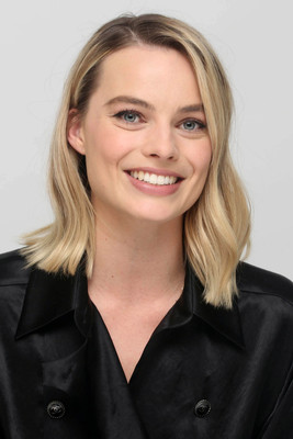 Margot Robbie Poster 3308197