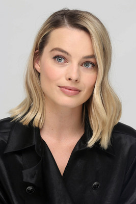 Margot Robbie Poster 3312218