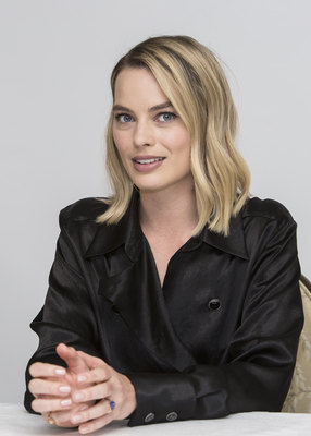 Margot Robbie Poster 3312270