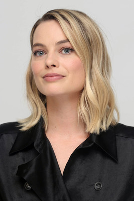Margot Robbie Poster 3312275