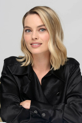 Margot Robbie Poster 3312276