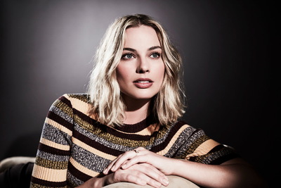 Margot Robbie Poster 3681406