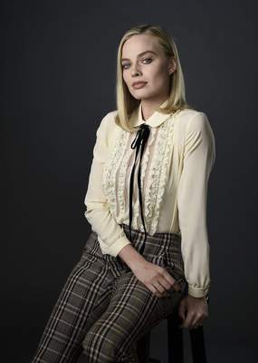 Margot Robbie Poster 3681409
