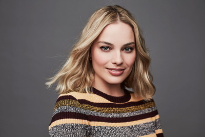 Margot Robbie Poster 3681412