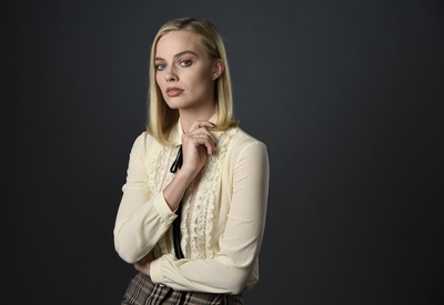 Margot Robbie Poster 3681413