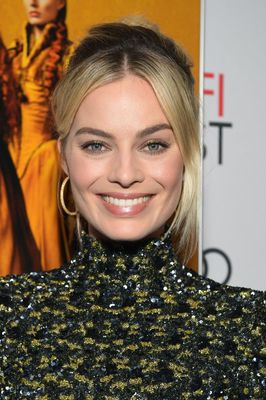 Margot Robbie Poster 3802879