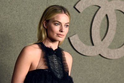 Margot Robbie Poster 3802985